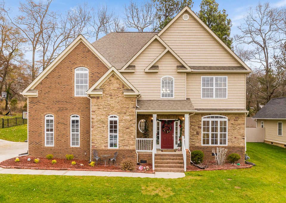 1st image of 1463 Courtland Dr