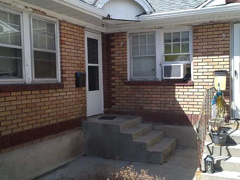 265 N Main St #2 — Photo 2