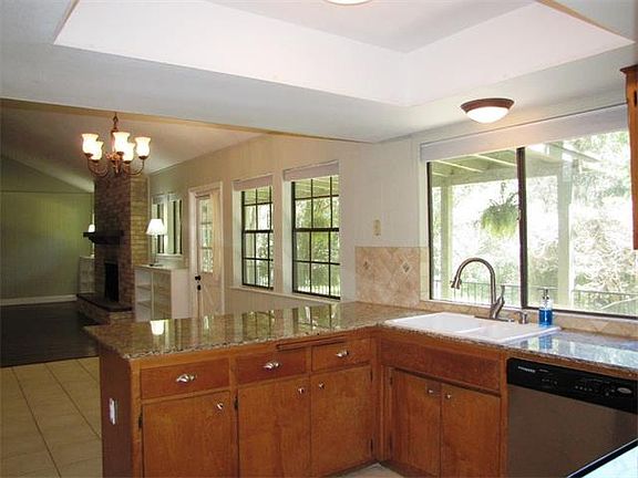 5th image of 11901 Archhill Dr