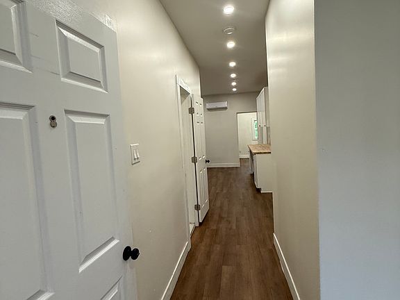 5th image of 132 4th Ave Floor 2