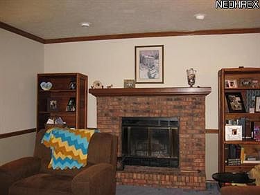 5th image of 749 Salem Ln