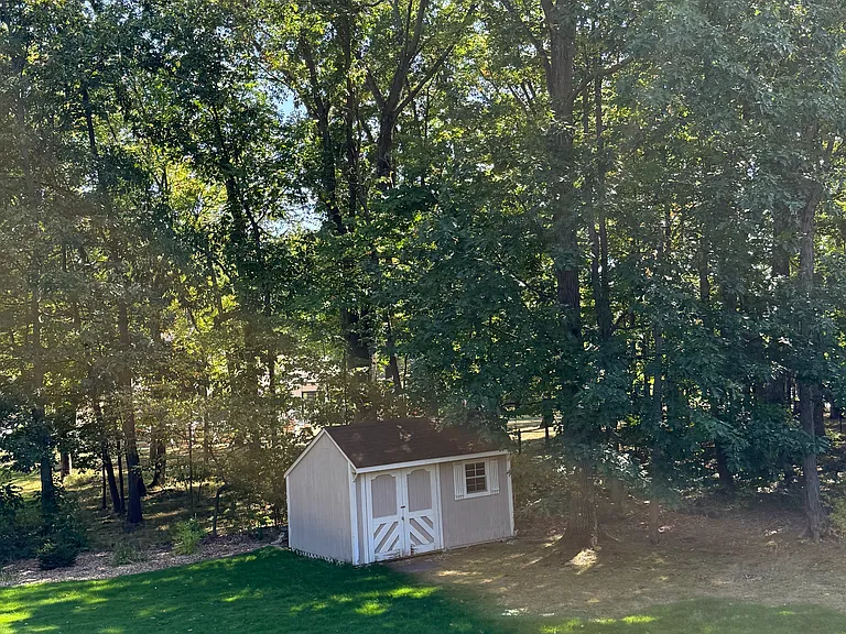 shed