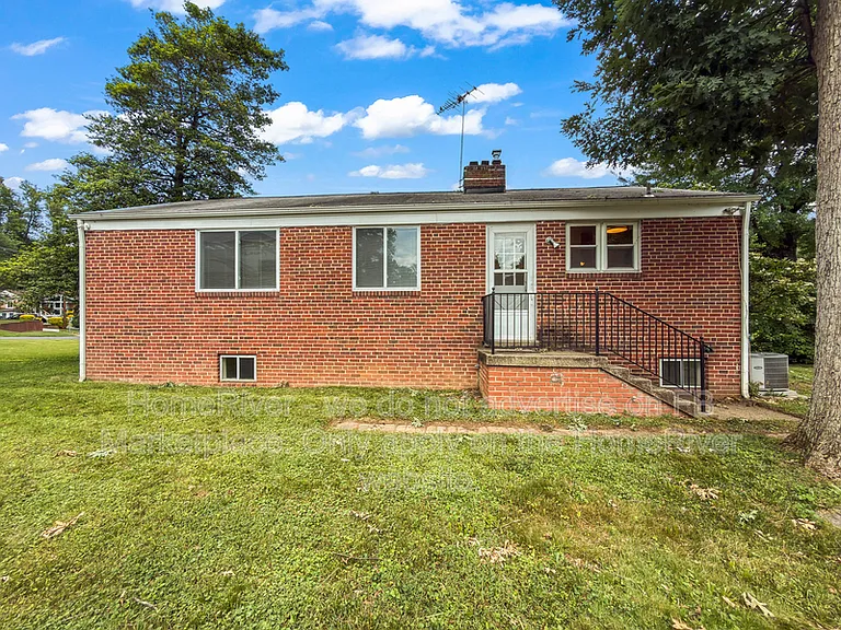 3400 Radnor Pl — Photo 8