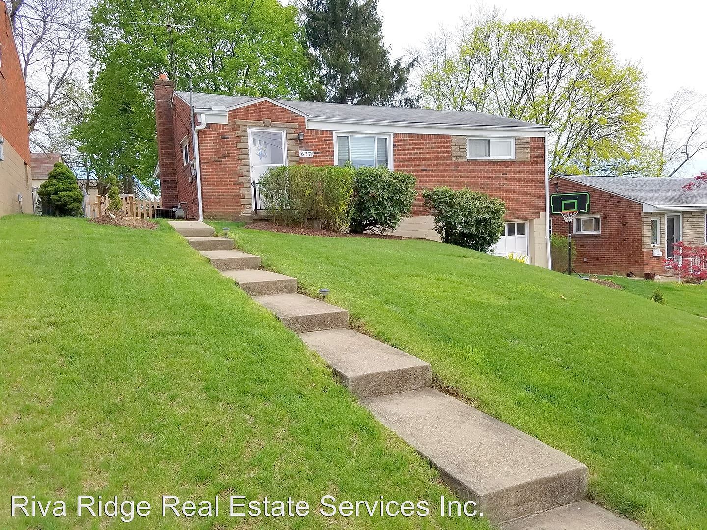 677 Jenne Dr, Pittsburgh, PA 15236 Zillow