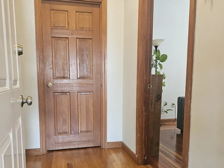51 Elm St #B2 — Photo 8