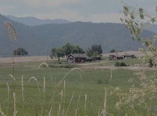 1219 N Valley View Rd, Ashland, OR 97520