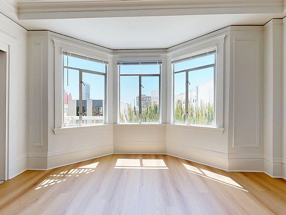 4th image of 1047 Bush St APT 9