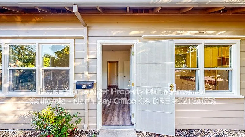1 bed, 1.0 bath, 600 sqft, $1,900 — Photo 3