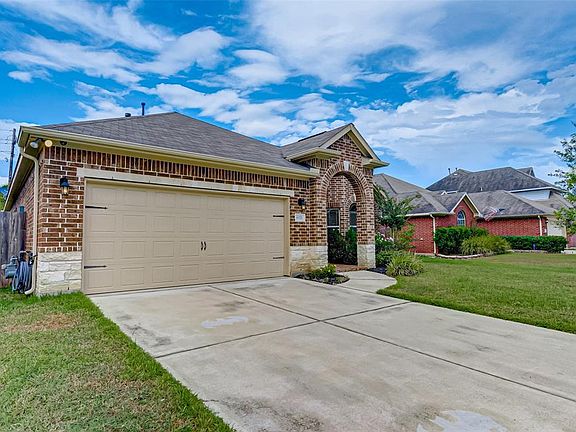 4th image of 6322 Alicia Way Dr