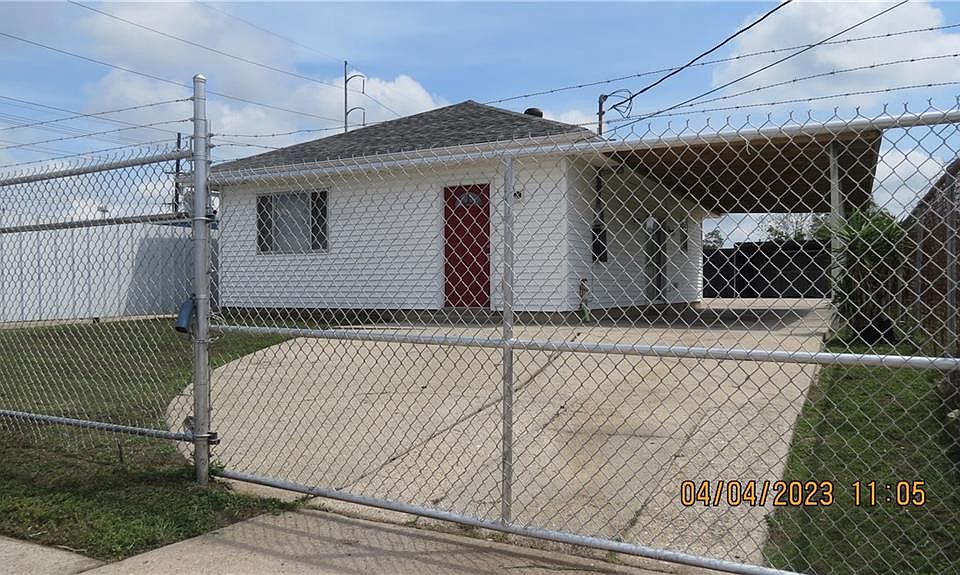 1st image of 4941 Laine Ave