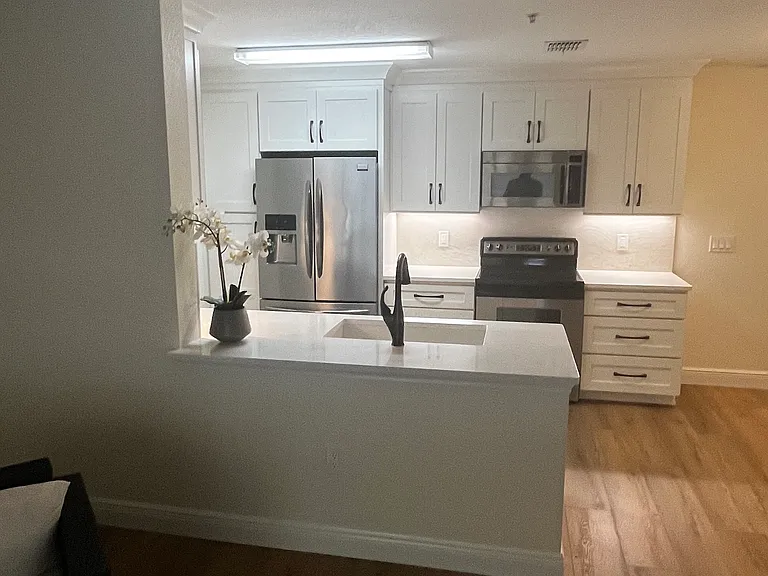 940 Village Trl #1-105 — Photo 1
