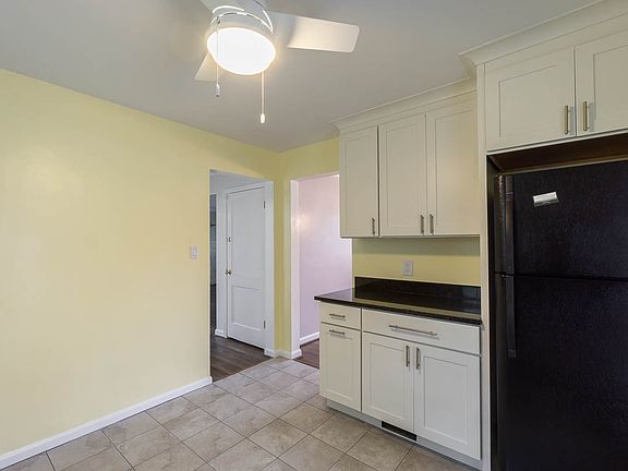5th image of 5709 Newton St