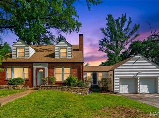 1225 Sunbeam Ln, Saint Louis, MO 63137