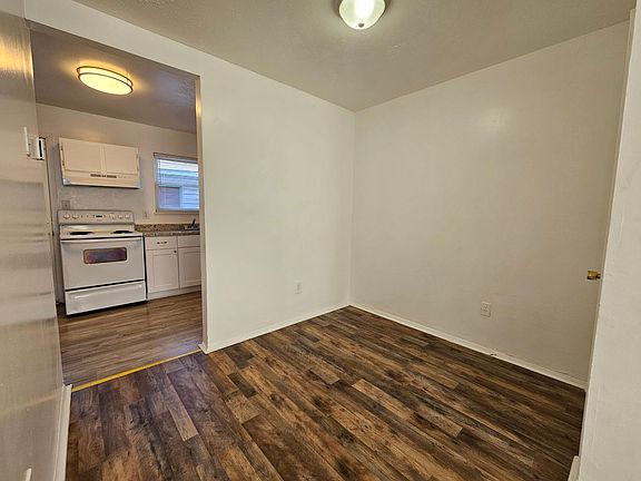 4th image of 420 Harbour North Dr