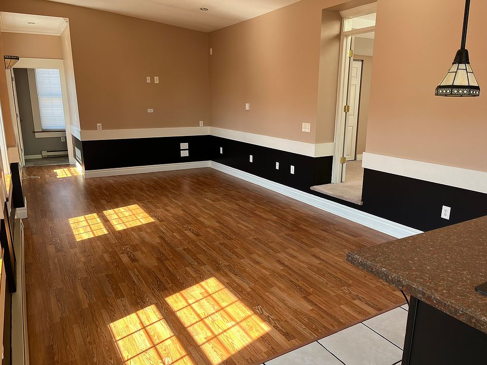 Laminate flooring