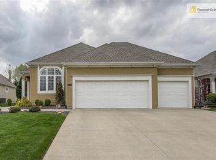 11700 S Carriage Rd, Olathe, KS 66062