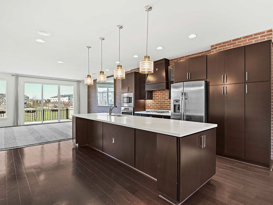 1st image of 23547 Epperson Sq