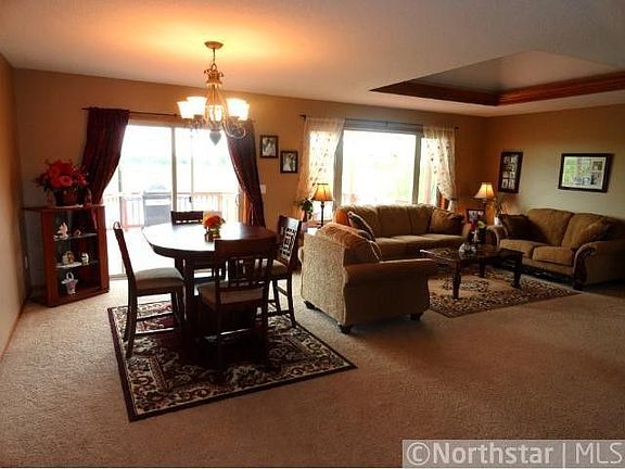 3rd image of 715 Lakewood Trl