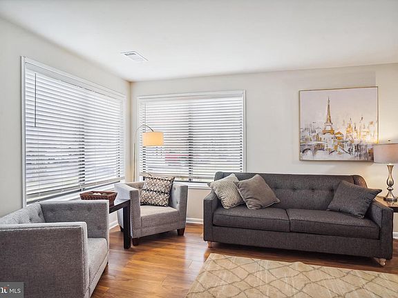 4th image of 18603 Tarragon Way