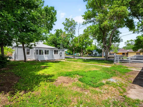 1180 Newark Street, Aurora, CO 80010