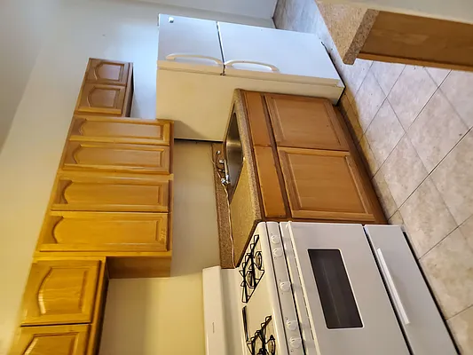 Rented by Real Street Inc | media 2