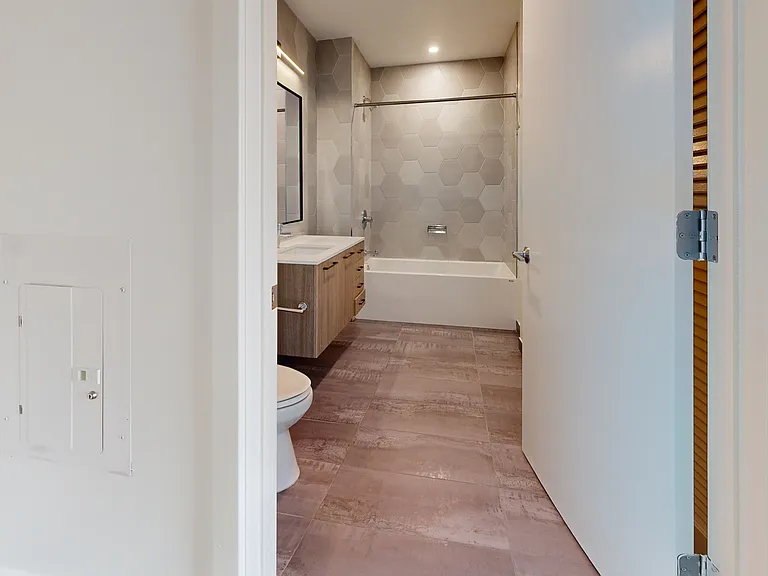 Broadridge — Photo 65