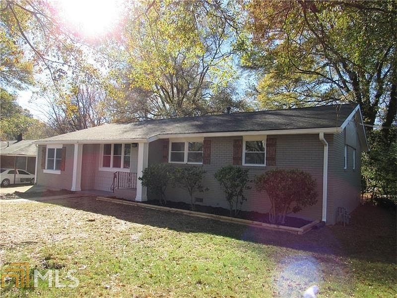 1st image of 1960 Meadowbrook Ln SE