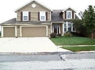 23707 W 58th Trl, Shawnee, KS 66226