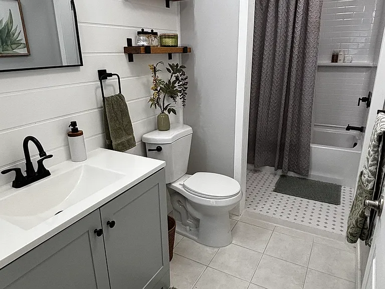 17 Augusta Ct #1 — Photo 9