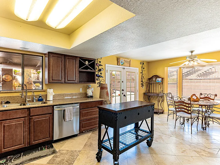 2270 Souchak Dr — Photo 69