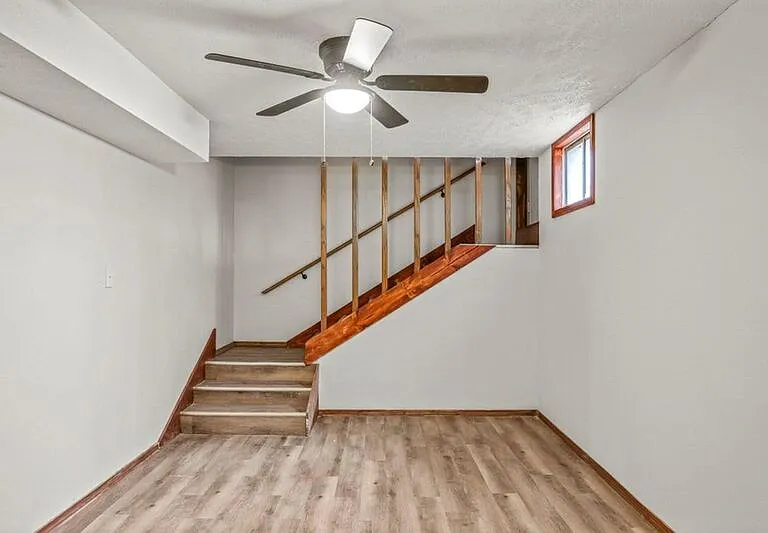 2145 S Todd Ave — Photo 23