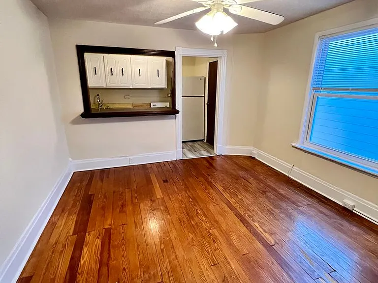 3018 Patterson Avenue — Photo 1