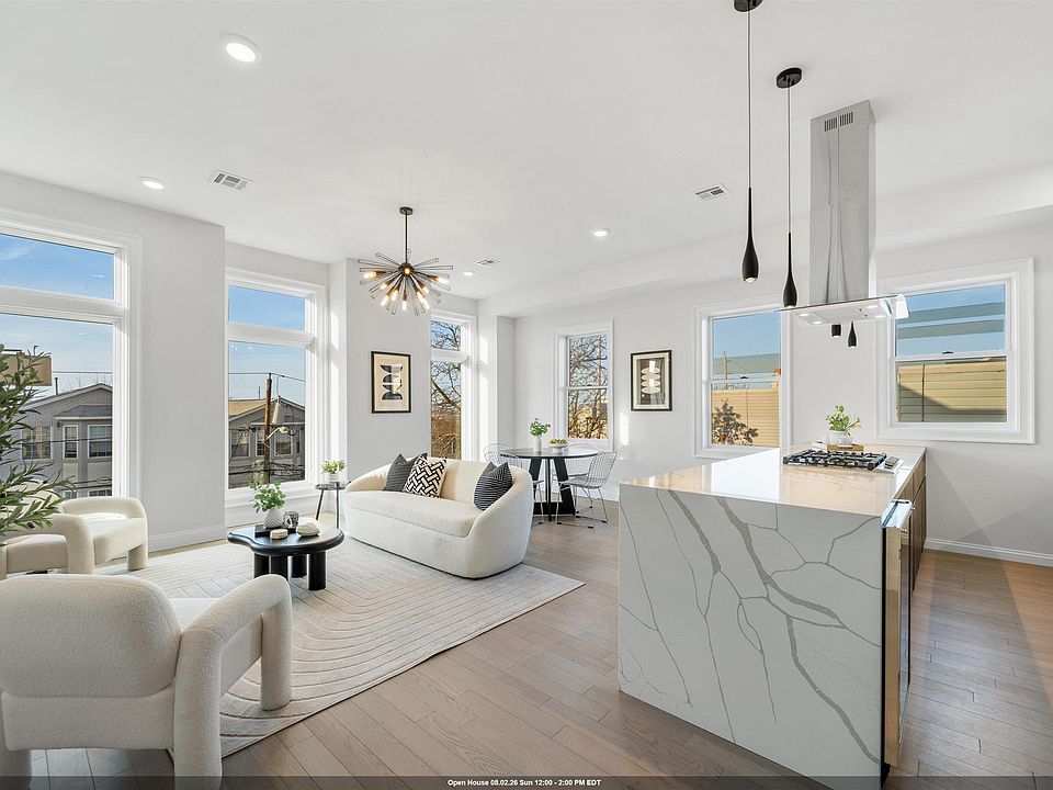 1st image of 272 Terrace Ave Floor 2