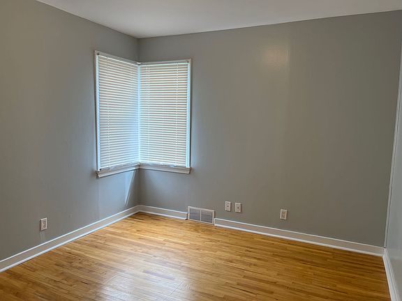 3rd image of 5254 50th St #A