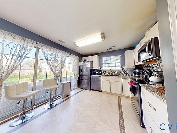 4th image of 3608 Campion Ave