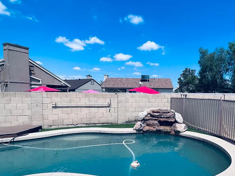 N Limonero Cir — Photo 1