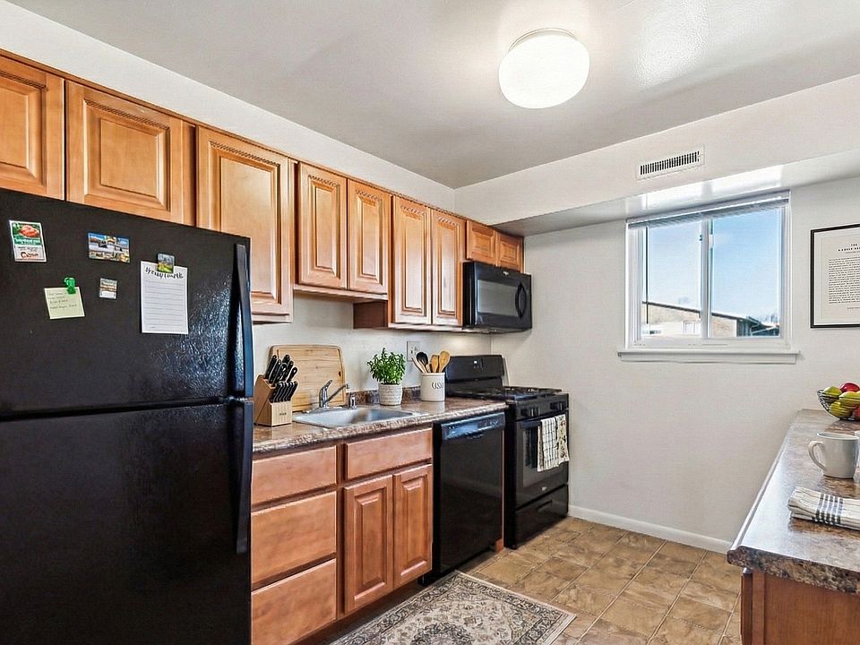 Fallstaff_Manor_Kitchen