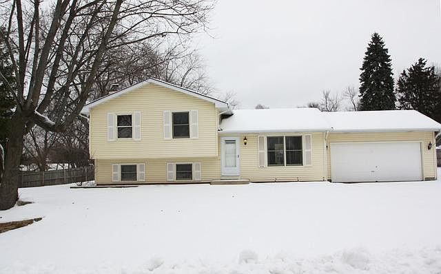 1st image of 25158 W Lincoln Dr