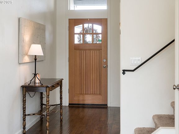 5th image of 10501 NE 109th Ct