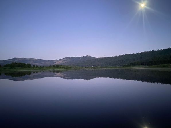 21932 Yuba Trl, Soda Springs, CA 95728