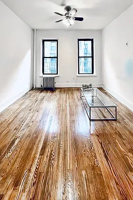 Rented by Platinum Properties | media 7