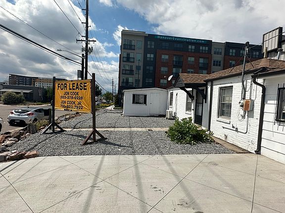 4th image of 43 W Asbury Ave