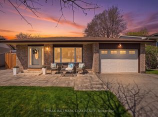 17 Hunter Ct, New Tecumseth, ON L9R 1A6