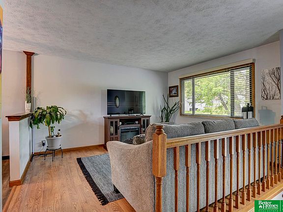 5th image of 7719 Greenleaf Dr