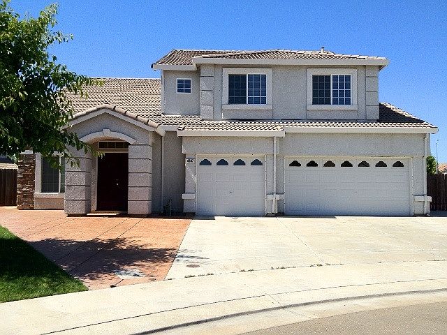 1st image of 4837 Bijou Ct