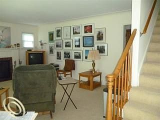 2nd image of 42 Osage Cir