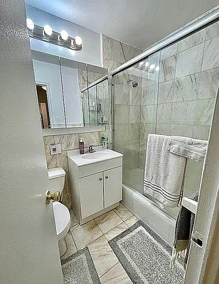 Rented by Olympia House Delaware LP | media 14