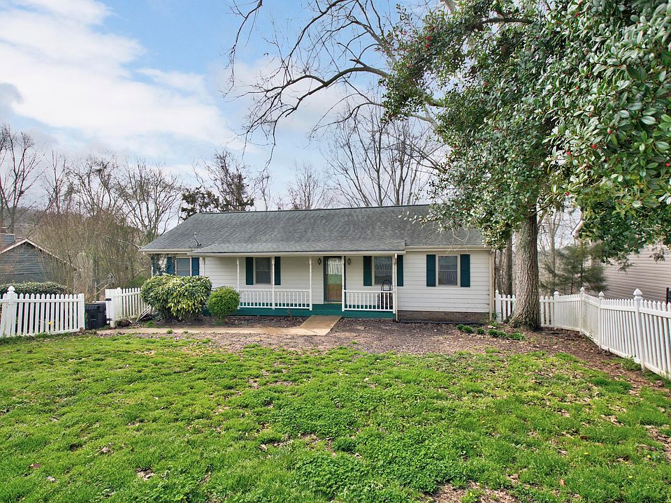1st image of 6926 Sandy Cove Dr