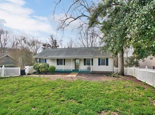 6926 Sandy Cove Dr, Harrison, TN 37341