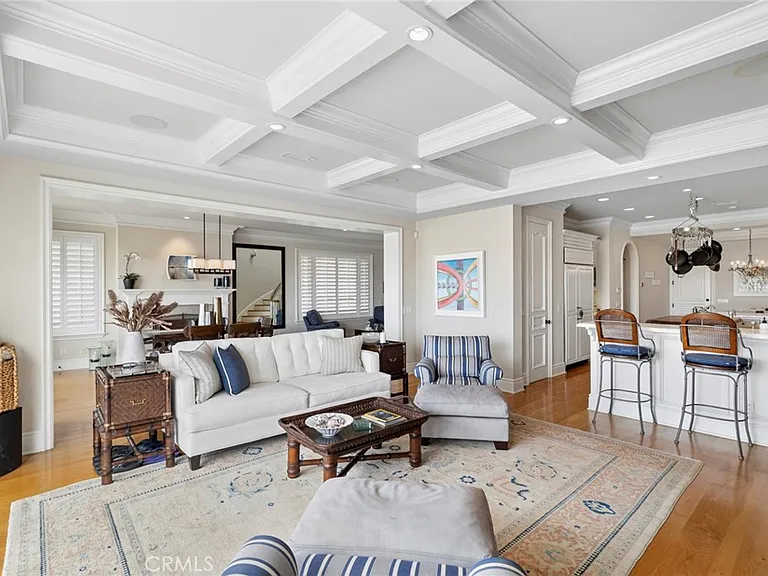 1550 E Oceanfront — Photo 7